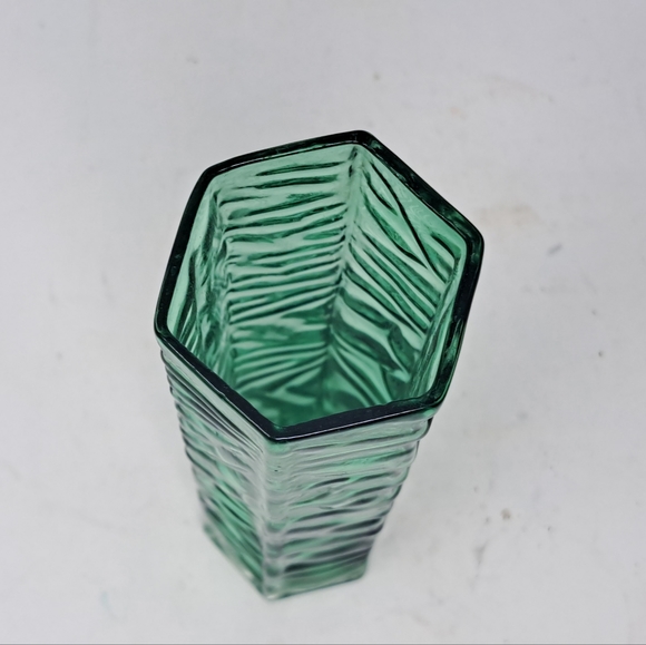Vintage Green Hexigonal Textured Glass Vase - Picture 3 of 4